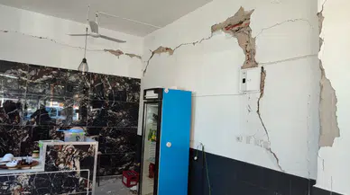 Buldan’da 5.1’lik depremin ardından bazı işletmelerde hasar oluştu