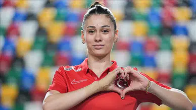 Milli sporcu Aysel Önder dünya şampiyonu oldu