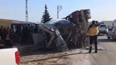 Gaziantep’te devrilen beton mikserinin sürücüsü hayatını kaybetti