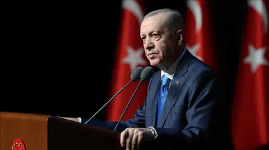 Cumhurbaşkanı Erdoğan açıklamalarda bulunuyor