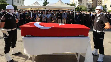 Mersin'de şehit düşen polis Serkan Ünal defnedildi
