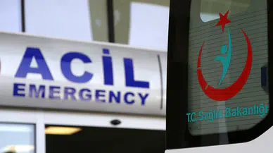 Eskişehir'de zincirleme kaza : 2 eski bakan yaralandı