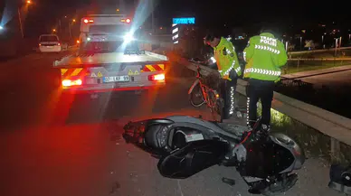 Manavgat’ta alkollü motosiklet sürücüsü bisikletliye çarptı : 2 ağır yaralı