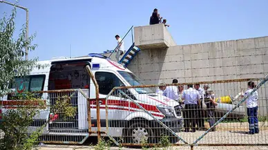 İzmir'de düşen işçi hayatını kaybetti