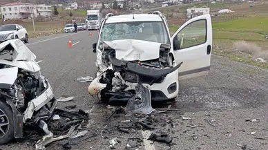 Diyarbakır Çermik’te iki araç çarpıştı : 6 yaralı