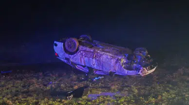 Bingöl-Diyarbakır karayolunda feci kaza : Otomobil takla attı, 2 yaralı