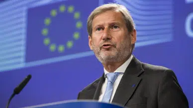 AB'nin Kıbrıs Özel Temsilcisi Johannes Hahn istifa etti