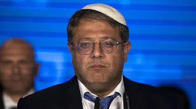 İsrail'de idam yasasına şampanyalı kutlama !