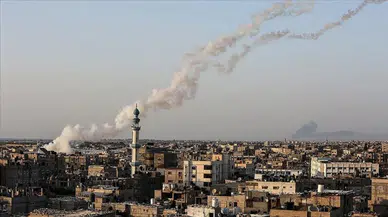 Bağdat ve Erbil'de tansiyon yükseldi : ABD ve Peşmerge üsleri hedef alındı