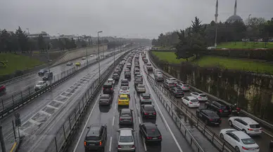 İstanbul’da bayram dönüşü trafik alarmı : Anadolu yakasında yoğunluk yüzde 78’e ulaştı