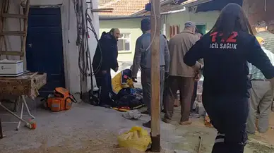 Çorum'da depoda duvar çöktü : Helezon makinesine elini kaptıran çocuğun parmakları koptu