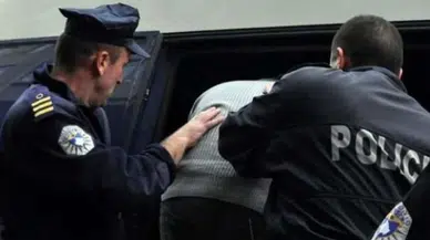 A Milli Futbol Takımı'nın oteline havai fişek atan 2 kişi gözaltında