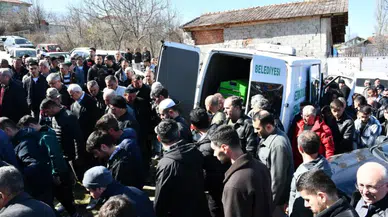 Tekirdağ'da öldürülen 2 kardeş, Samsun'da toprağa verildi