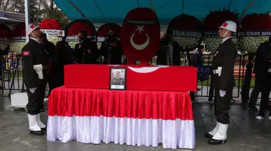 Şehit Binbaşı Sinan Taştekin gözyaşları eşliğinde defnedildi