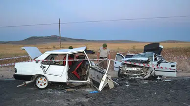 Diyarbakır'da düğün konvoyunda kaza paniği : 3 kişi yaralandı