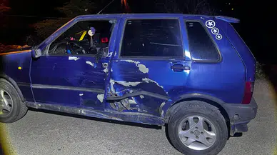 Afyonkarahisar’da otomobil ile motosiklet çarpıştı : 2 yaralı