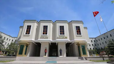 27 ilde düzenlenen FETÖ operasyonunda 47 kişi tutuklandı