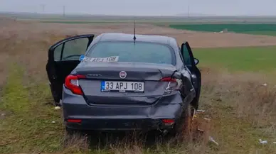 Afyonkarahisar'da otomobil tarım arazisine girdi, 5 kişi yaralandı