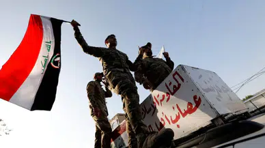 Irak İslam Direnişi'ne bağlı bir grup , Bağdat Havalimanı'ndaki ABD üssüne saldırdı