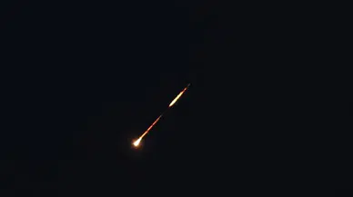 İran, İsrail'e yönelik yeni füze saldırısı başlattı