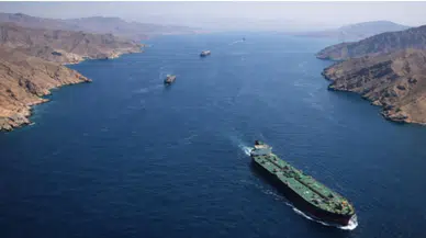 ABD : İran, Hürmüz Boğazı’ndaki sivil limanları askeri faaliyetler için kullanıyor