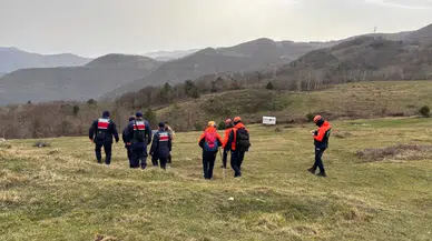 75 yaşındaki kişinin cesedi dere yatağında bulundu