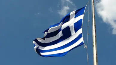 Yunanistan'da kadınlar için gönüllü askerlik uygulaması geliyor