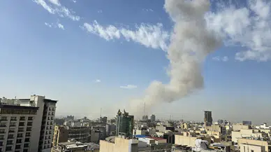 Tahran'da 2 ayrı patlama sesi duyuldu!