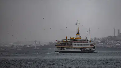 İstanbul'da vapur seferlerine hava engeli