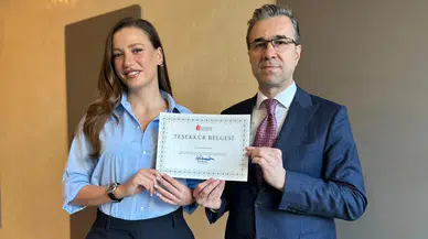 Serenay Sarıkaya'ya İstanbul Defterdarlığı'ndan teşekkür belgesi