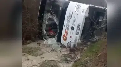 Çatalca'da otobüs devrildi:  Yaralılar var!