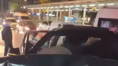 Bursa'da 3 araçlı zincirleme kaza : Araçlar hurdaya döndü