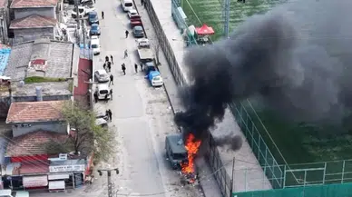 Samsun'da park halindeki minibüs yandı : Araç kullanılamaz hale geldi