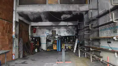 Sobaya dökülen tiner faciaya neden oldu : 2 ölü