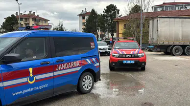 Bolu Belediyesi'nde gözaltına alınan 3 kişi adliyeye sevk edildi