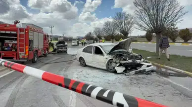 Sivasspor tesisleri önünde feci kaza : 4’ü altyapı futbolcusu 6 yaralı