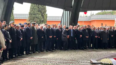 Mustafa Çiftçi, 8. Cumhurbaşkanı Turgut Özal'ı anma törenine katıldı