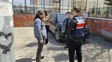 Gaziantep'te 'Huzurlu Okul Önleri' operasyonu : 78 aranan şahıs yakalandı