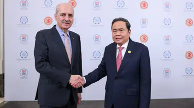 TBMM Başkanı Kurtulmuş, Vietnam Ulusal Meclisi Başkanı Man ile bir arada