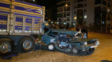 Elazığ'da feci kaza : 1'i ağır 4 kişi yaralandı