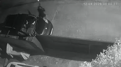 Adana Seyhan'da kasklı saldırgan dehşeti : Eve tüfekle kurşun yağdırdı