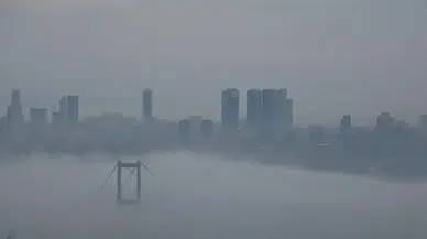 İstanbul'da sis : Boğaz Hattı geçici süreliğine kapatıldı