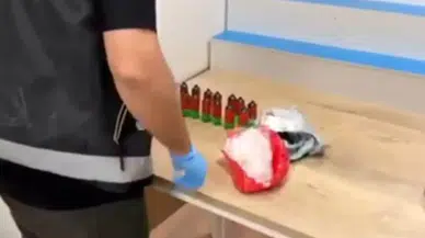 Kahramanmaraş'ta kargoyla şehre getirilen uyuşturucu madde ele geçirilirdi