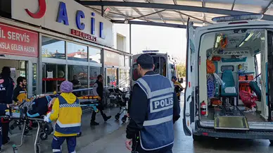 Adana'da işçi minibüsü devrildi: Çok sayıda yaralı!