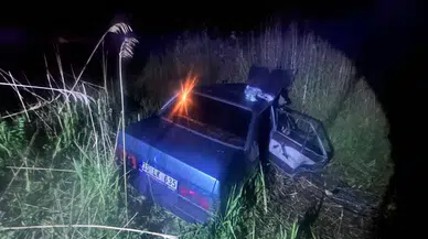 Manisa'da feci kaza : Otomobil kanala uçtu, 2 kişi hayatını kaybetti