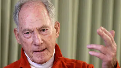 Everest Dağı'na tırmanan ilk Amerikalı dağcı Jim Whittaker öldü