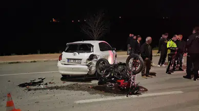 Çorum'da otomobille çarpışan 16 yaşındaki motosikletli yaralandı