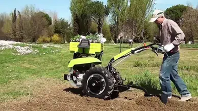 Kastamonu'da çiftçi bacaklarını çapa makinesine kaptırdı