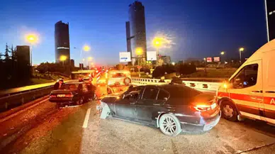 Maltepe'de zincirleme trafik kazası : 1'i ağır 4 yaralı