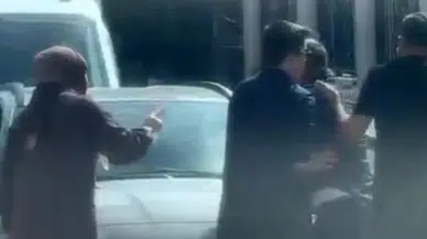 Ankara'da 'yol verme' tartışması : Çevredeki vatandaşlar araya girdi